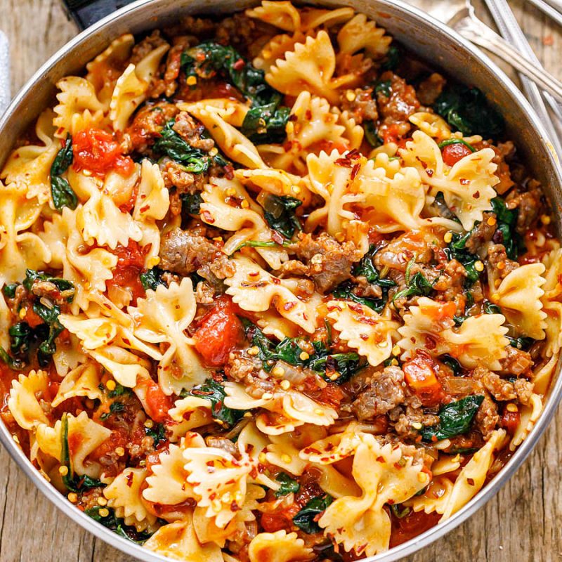 Easy Kielbasa Spinach Pasta