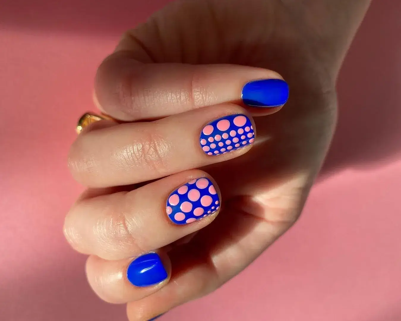 August Nails Short