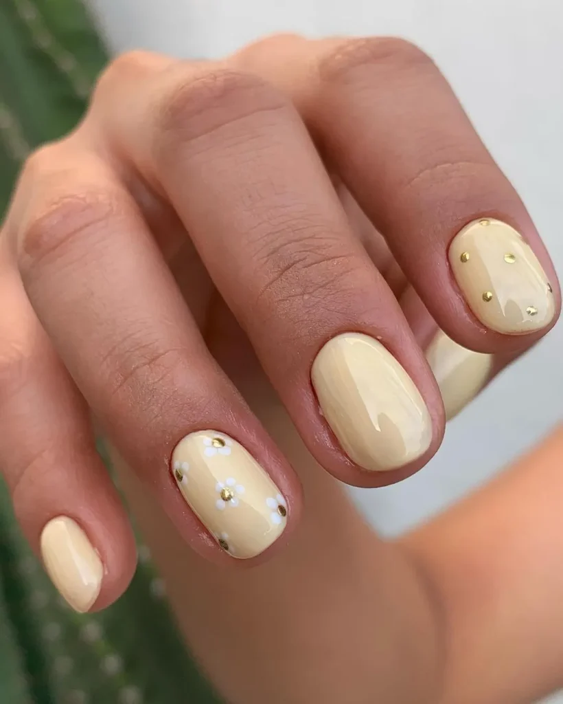 Yellow Dotted Nails