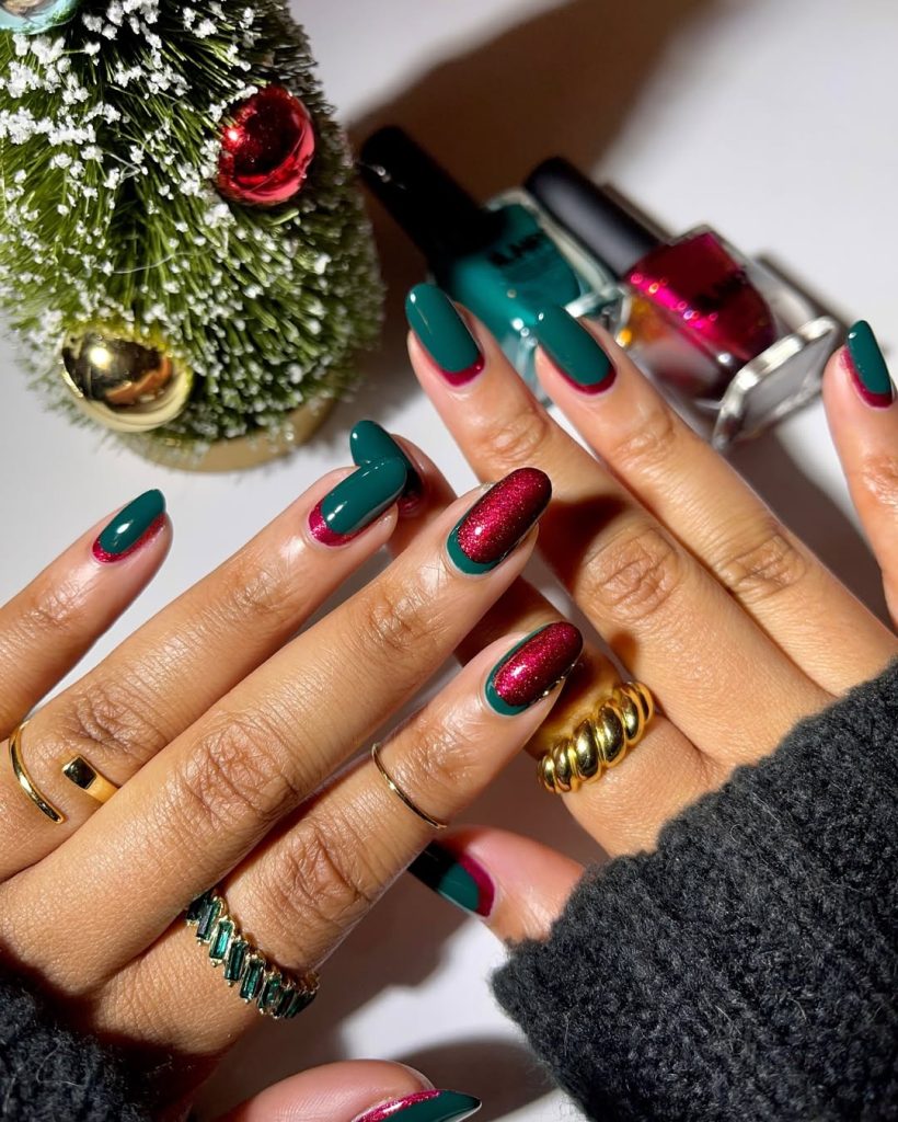 Gingerbread Glow Nails