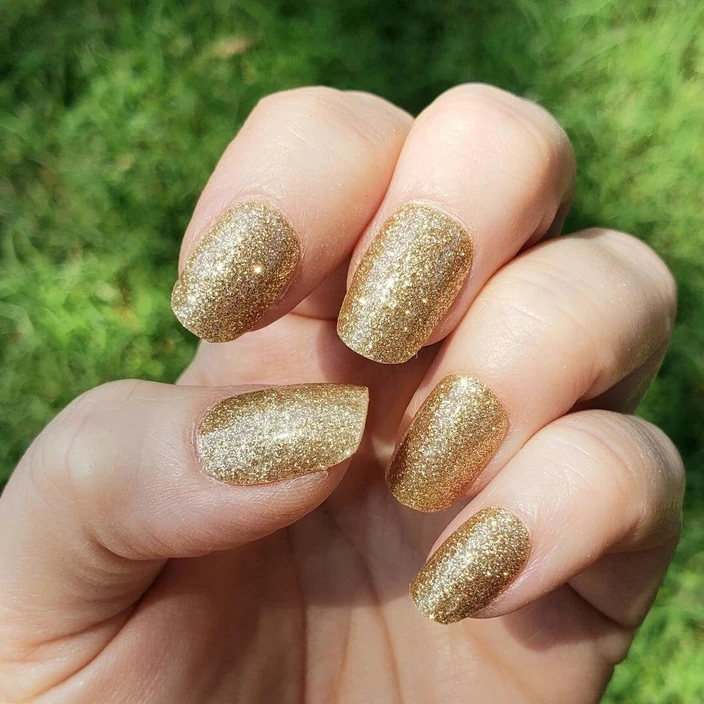  Golden Hour Glow