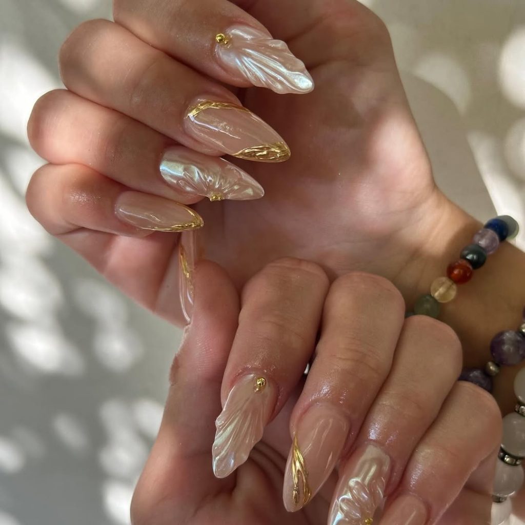 Golden Pearl Drift