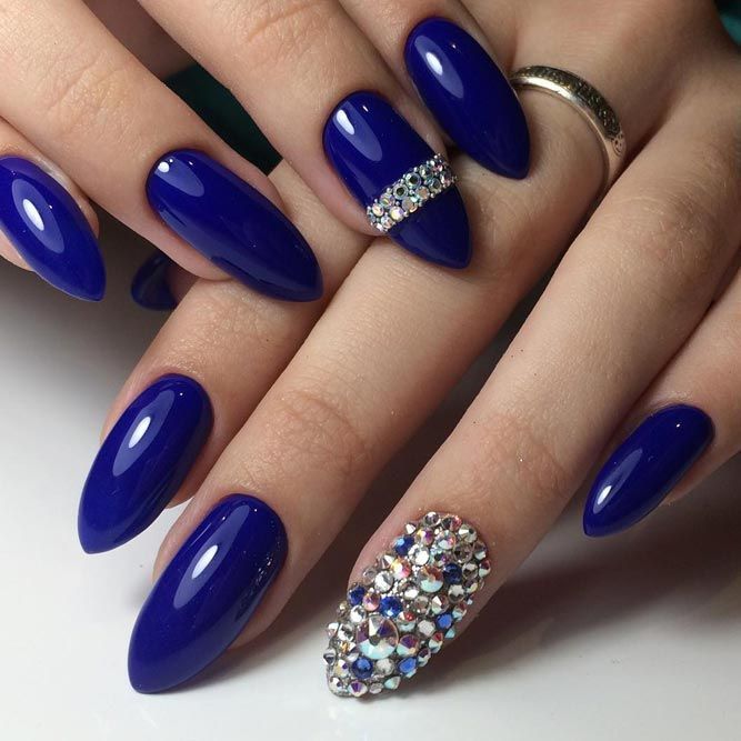 Trendy Blue Nails