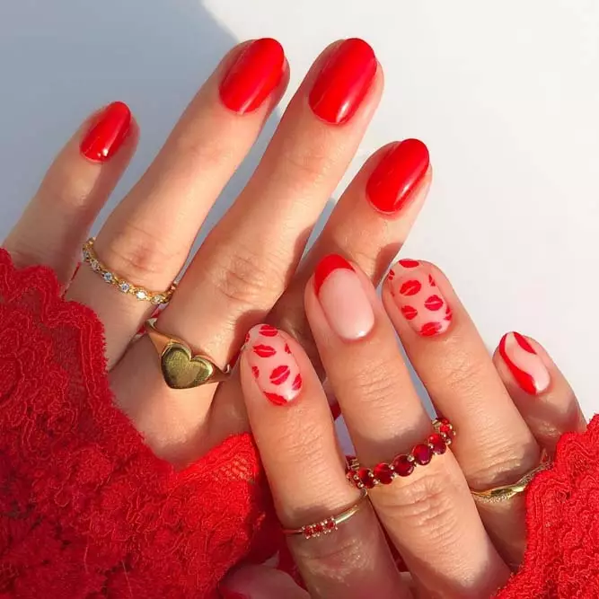 Scarlet Kiss