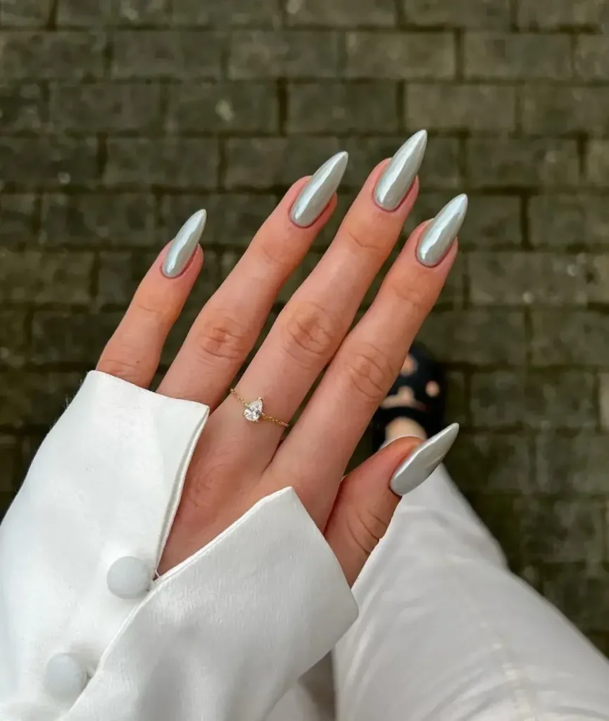 Pewter Glint