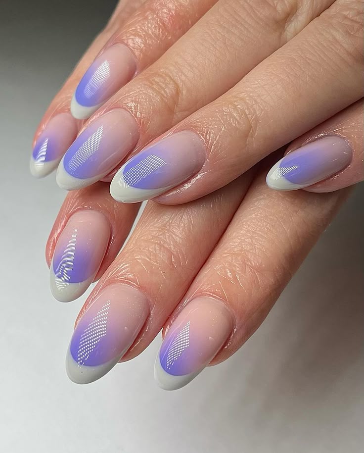 Lavender Fade French