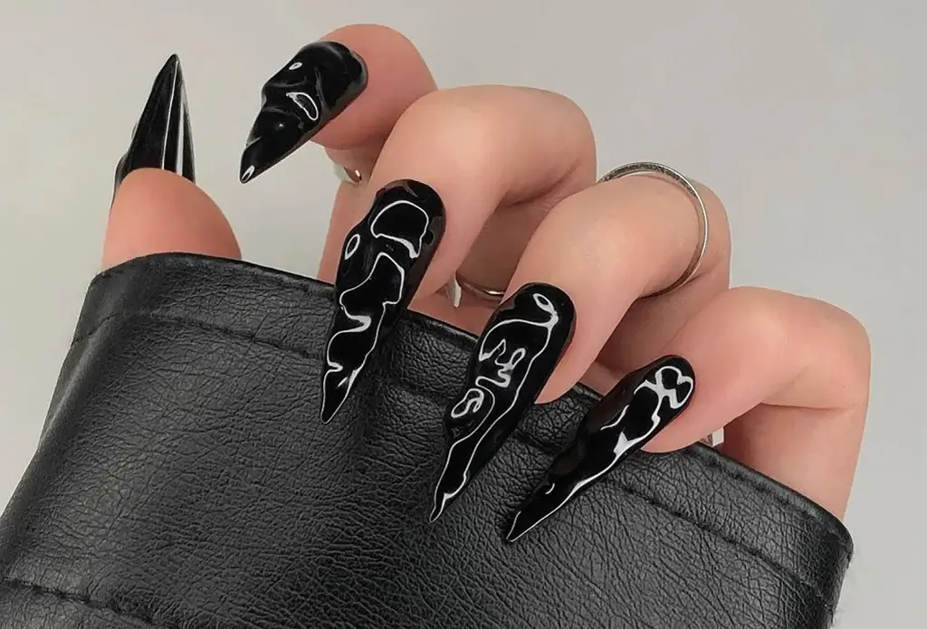 Goth Nails