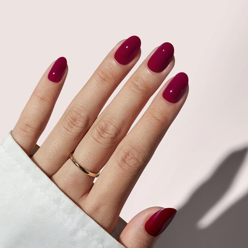 Oval Nails