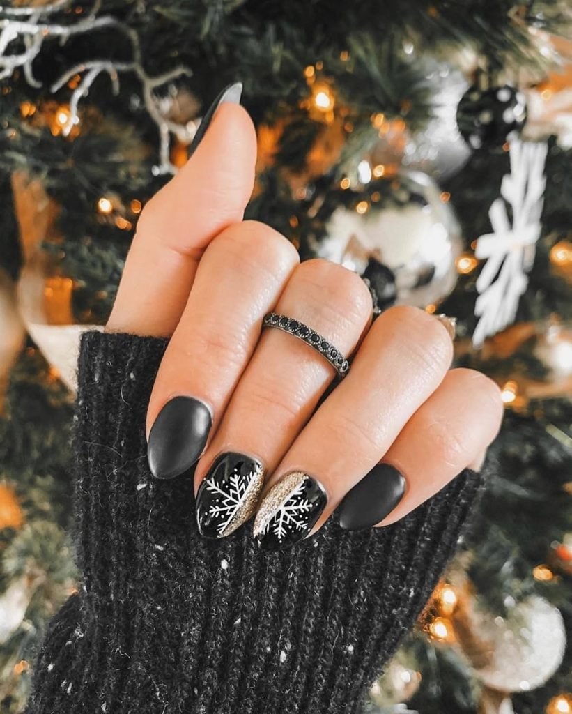 Silver Bells Shine