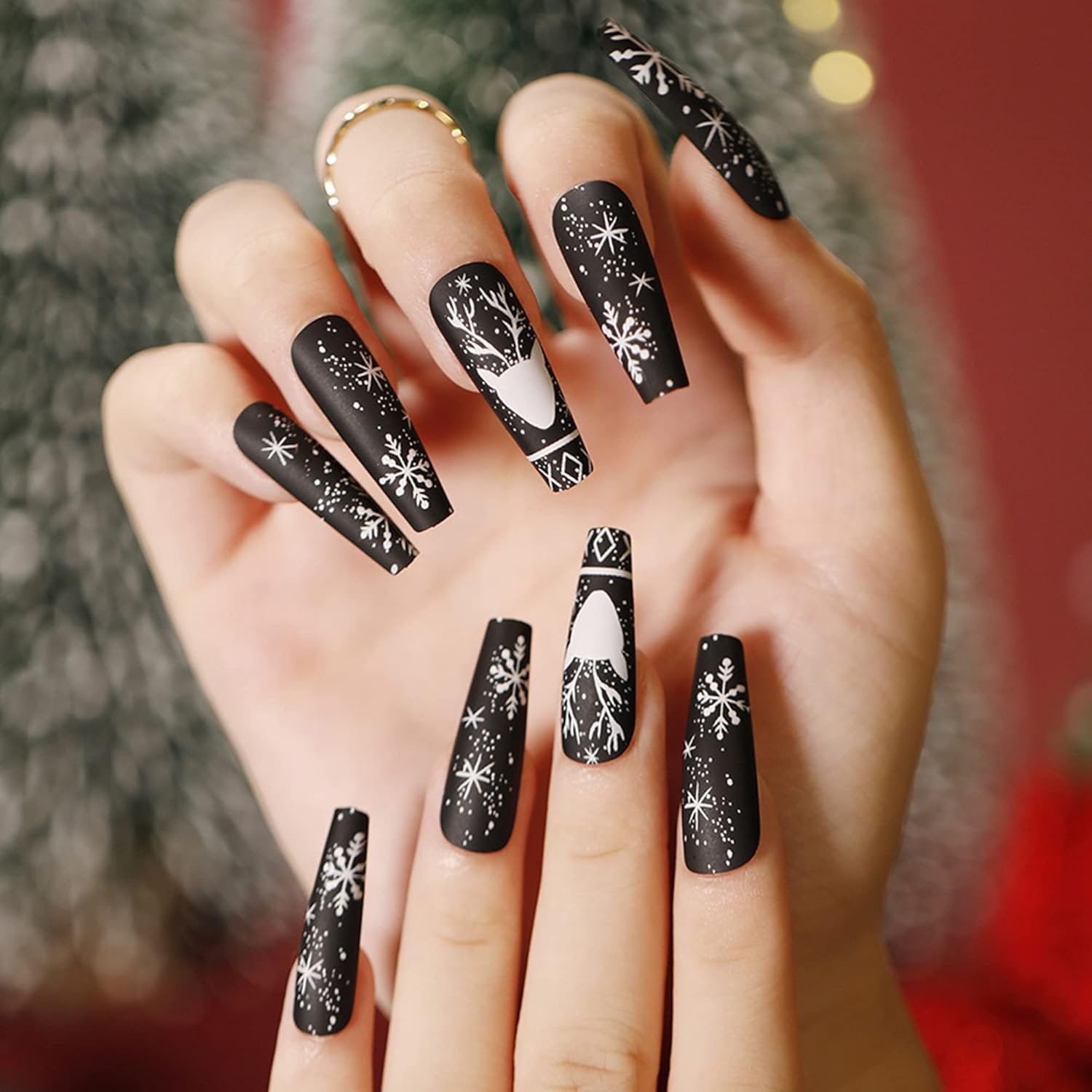 Black Christmas Nails