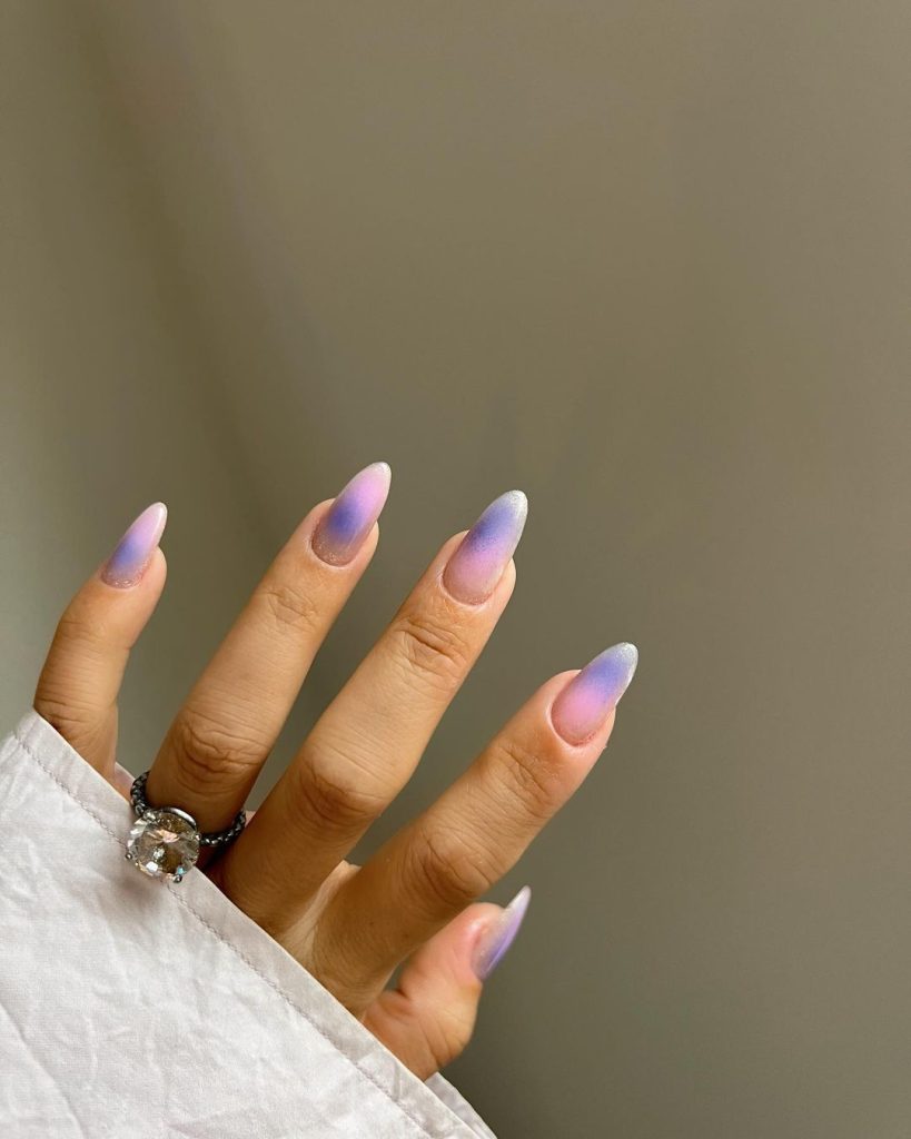 Dreamy Ombre Gel Nails in Soft Lavender