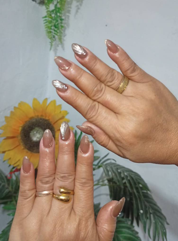 Warm Nude Glow with a Touch of Gold Elegance