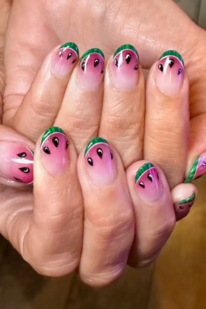 Cute Watermelon Ombre Nails You’ll Want to Try