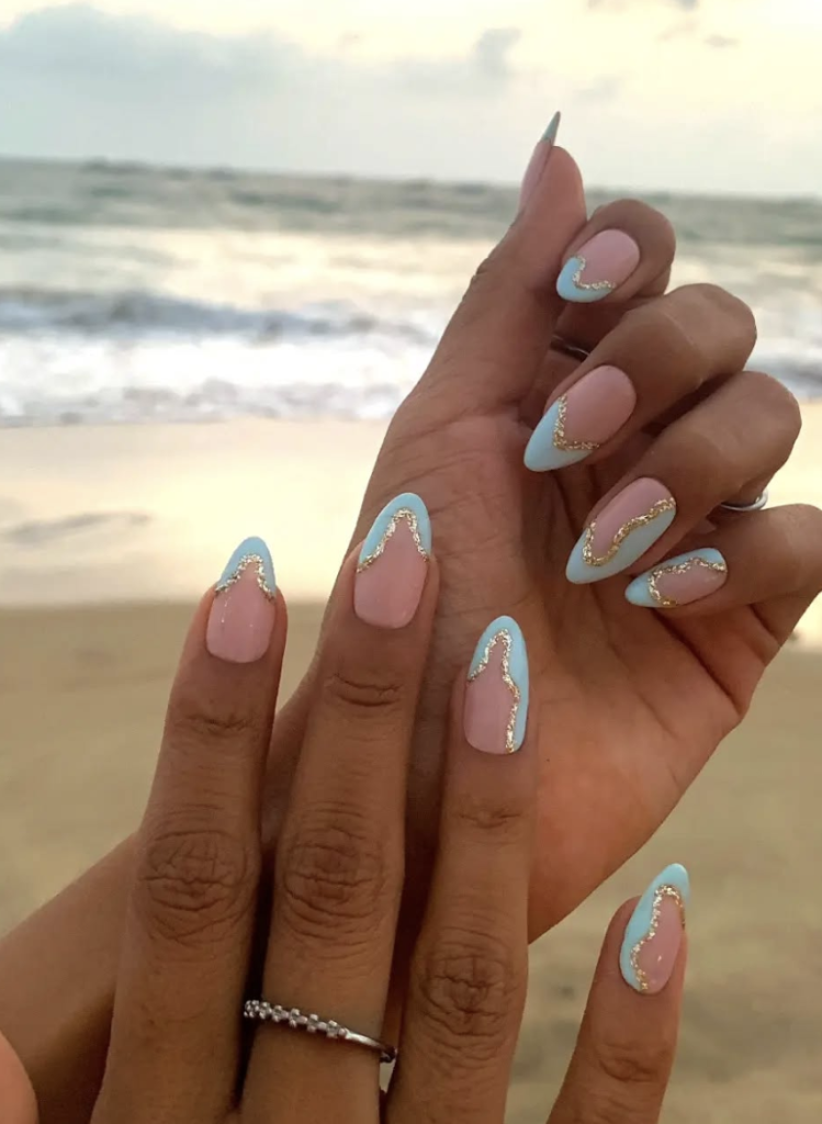 Ocean Glow and Shell Details Make These Classy Beach Nails Stand Out