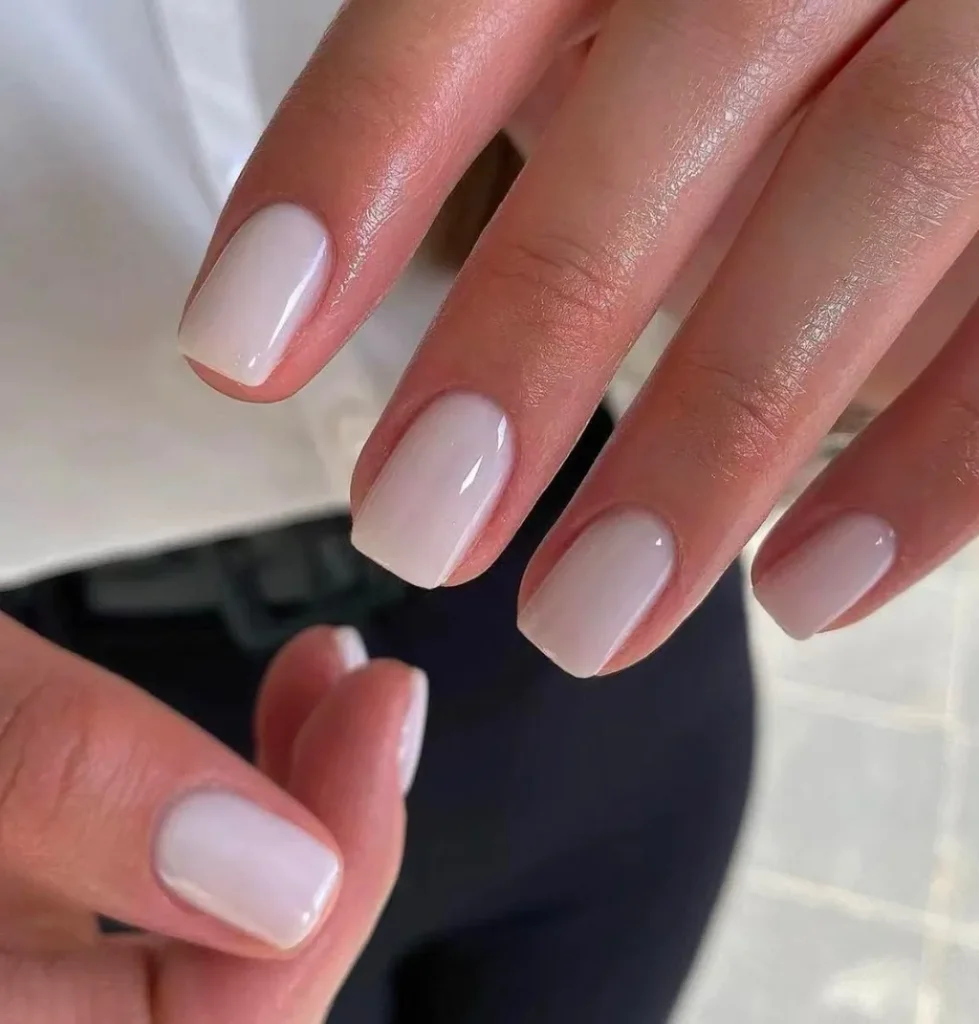 Short Milky Nails That Always Look Clean and Classy