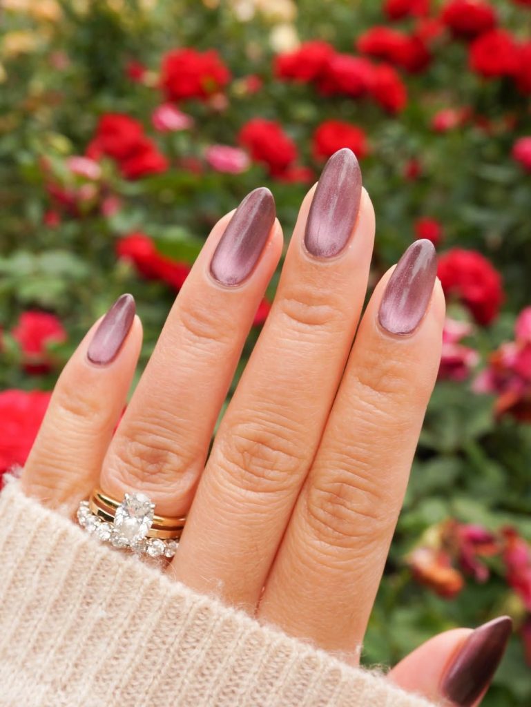 Smoky Ombre Nails That Glow with Soft Luxury