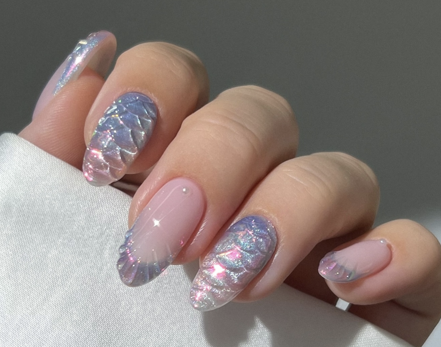 Glow Like Ocean Glass – Elegant Beach Nails
